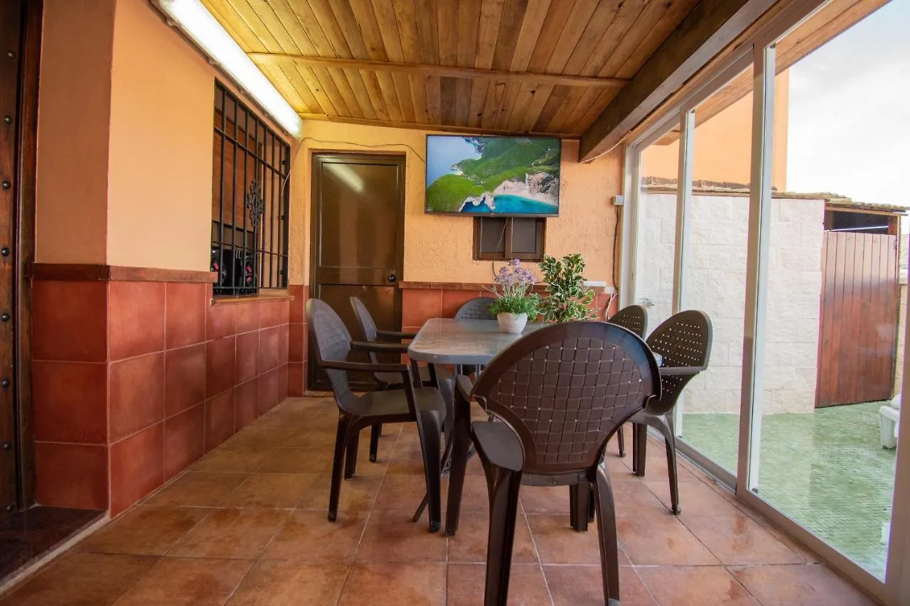 Holiday home Villa Elisabeth Con Piscina Climatizada Chimenea Y Terraza Arriate